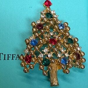 Vintage Eisenberg Gold Christmas Tree Brooch with Multicolor Gems